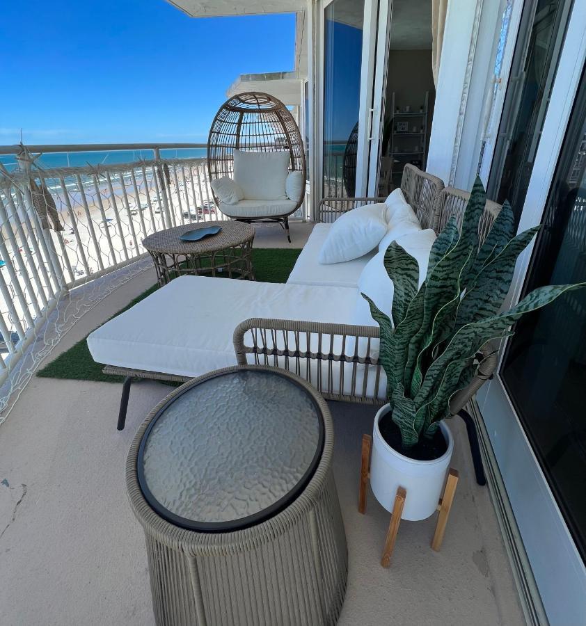 Beach Oasis 704 Lovely Daytona Ocean Front For 5 Sleeps Up To 12 Daytona Beach Eksteriør bilde