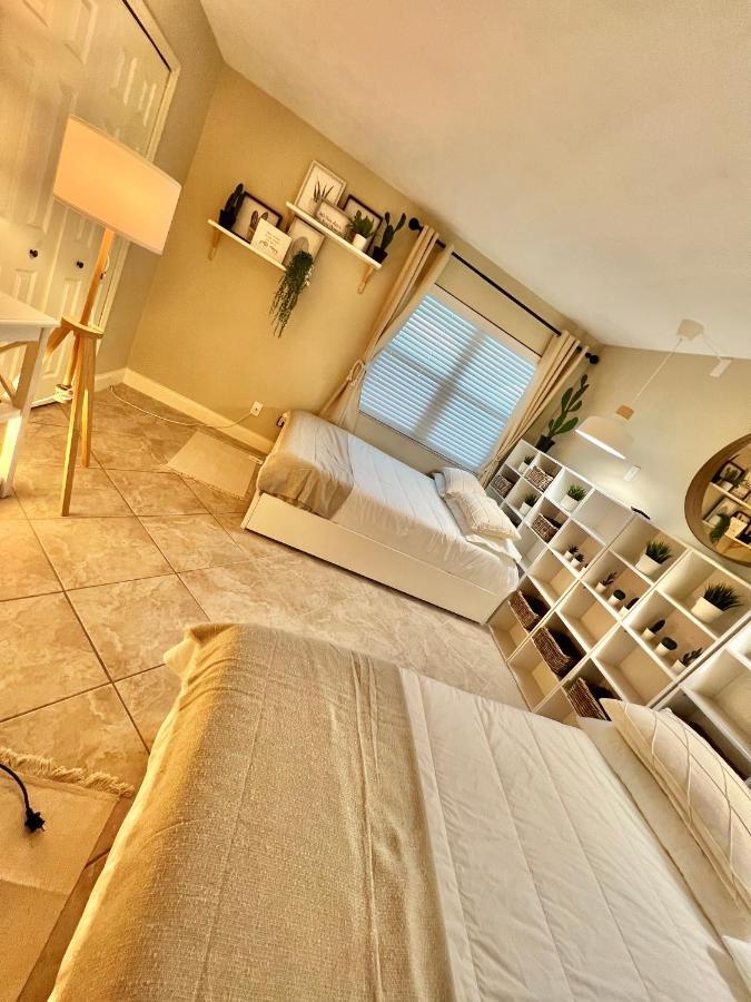 Beach Oasis 704 Lovely Daytona Ocean Front For 5 Sleeps Up To 12 Daytona Beach Eksteriør bilde