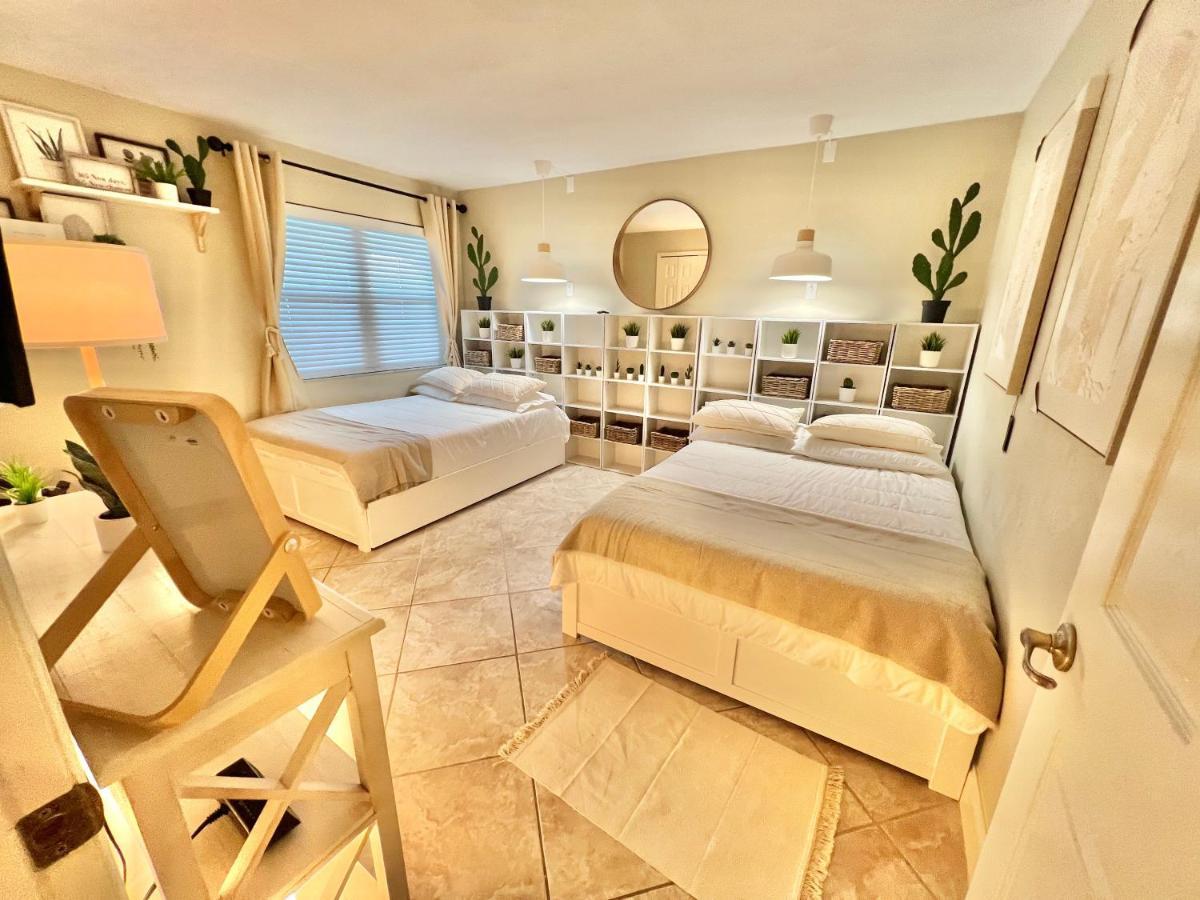 Beach Oasis 704 Lovely Daytona Ocean Front For 5 Sleeps Up To 12 Daytona Beach Eksteriør bilde