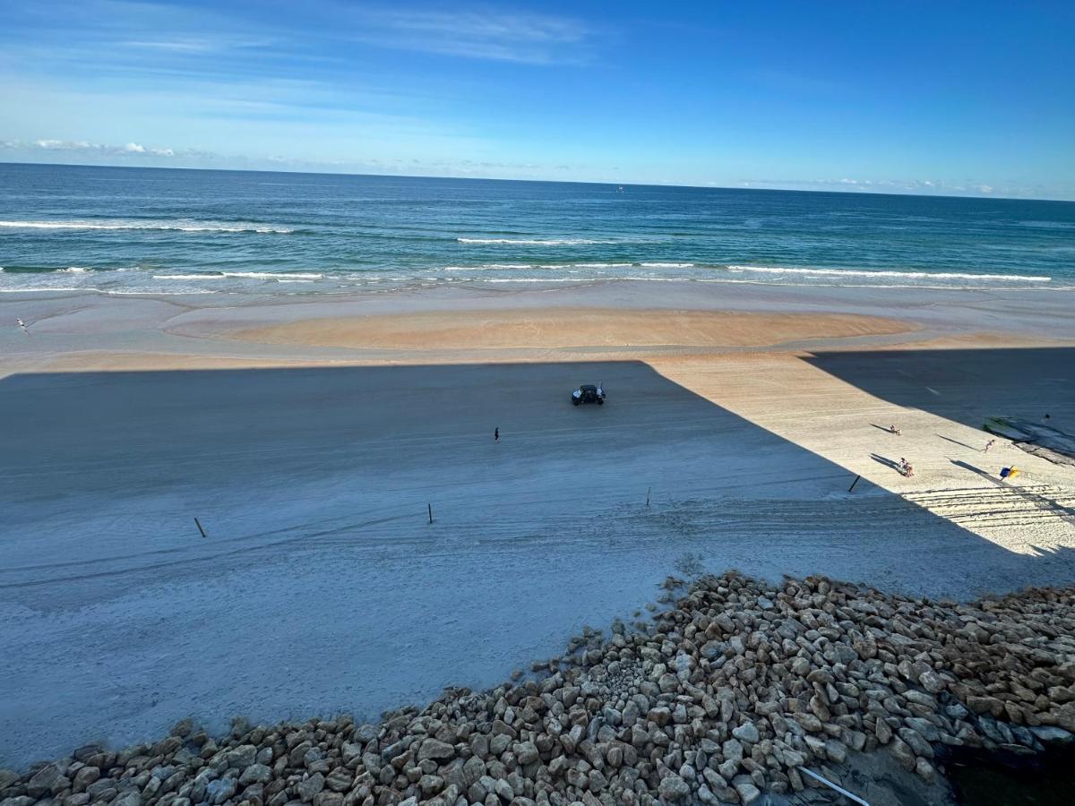 Beach Oasis 704 Lovely Daytona Ocean Front For 5 Sleeps Up To 12 Daytona Beach Eksteriør bilde